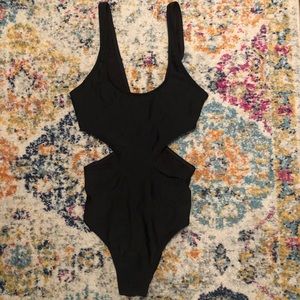 Aerie cut out one piece swimsuit
